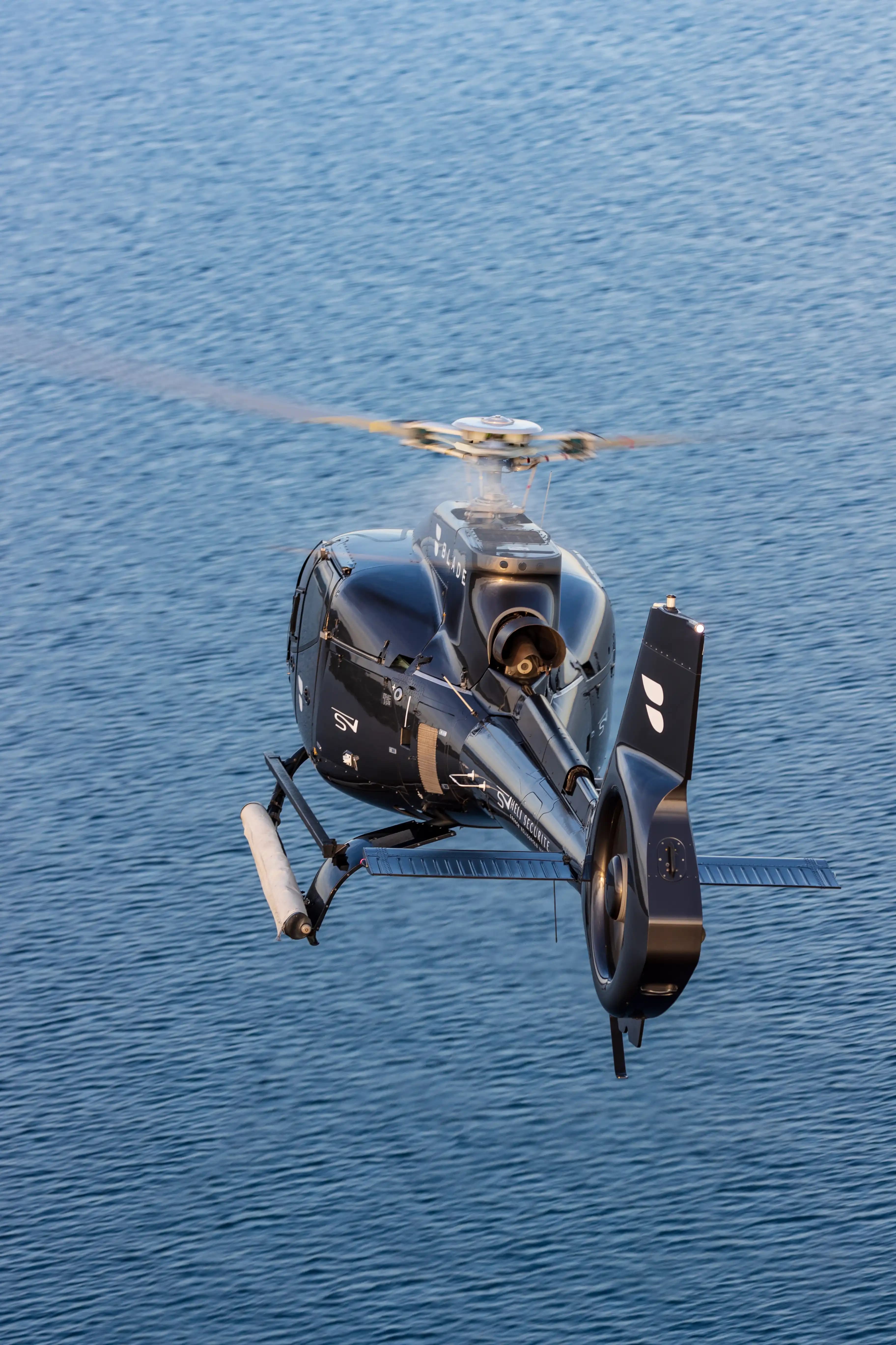 Regular flight Helicopter