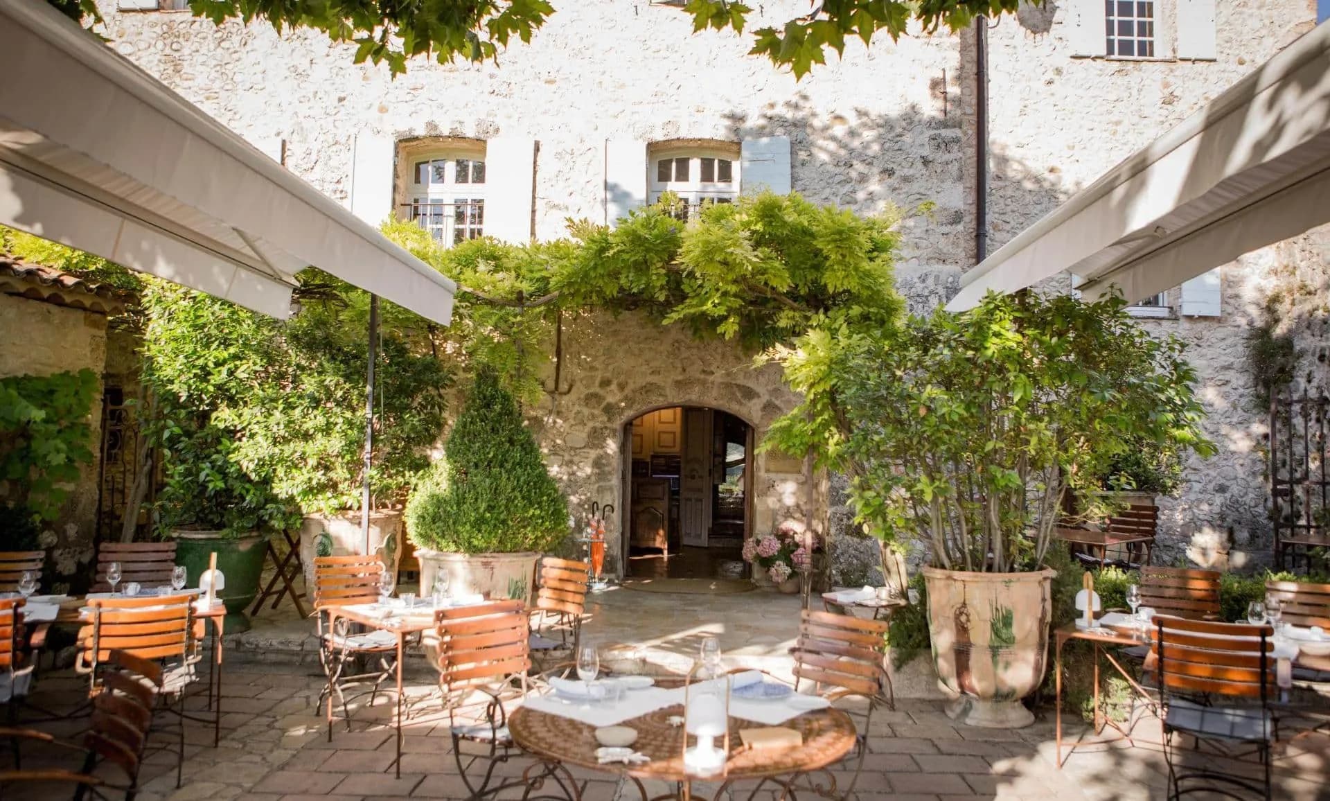 LA BASTIDE DE MOUSTIERS HELICOPTERE